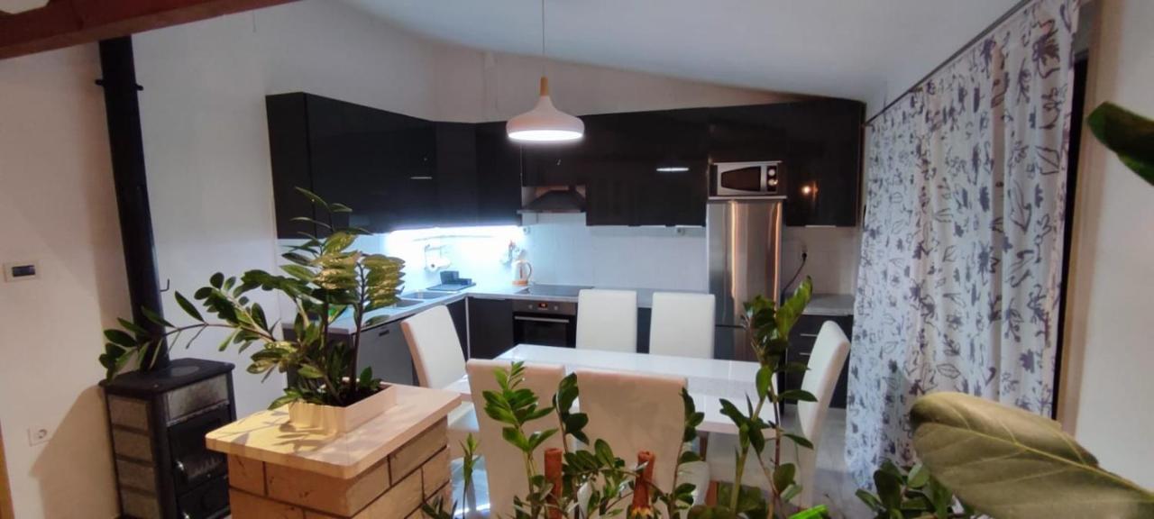 Apartment Burich Makarska Kültér fotó